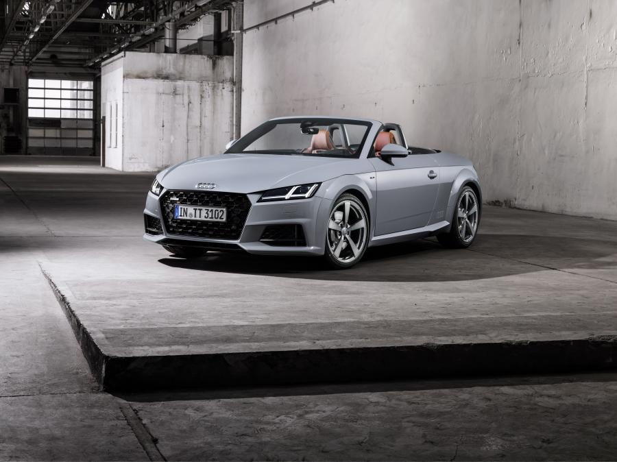  Audi TT Roadster 20 Years (8S) 2018 года  (WW) (фото 40 из 44)